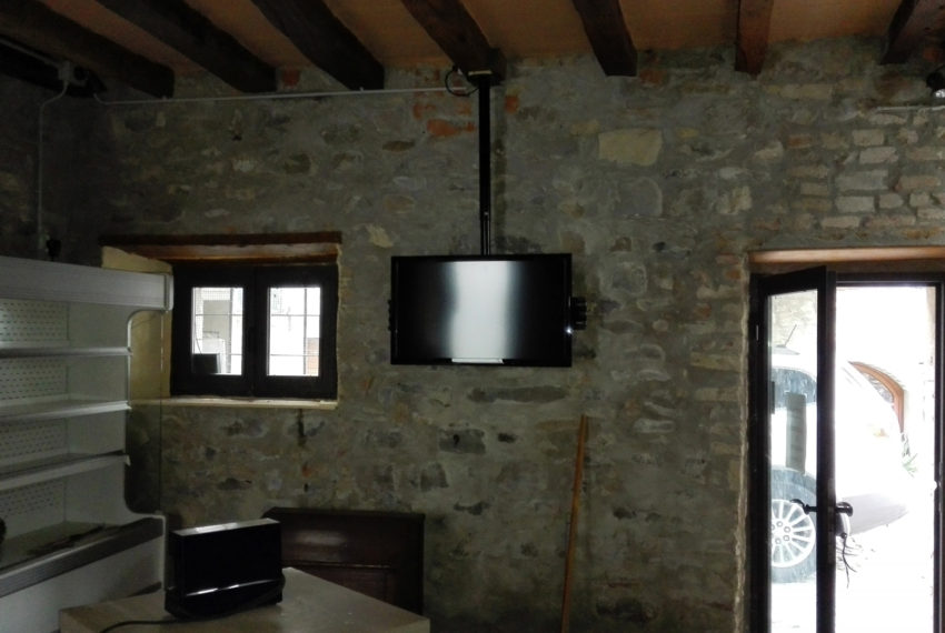 negozio-castello-torrechiara